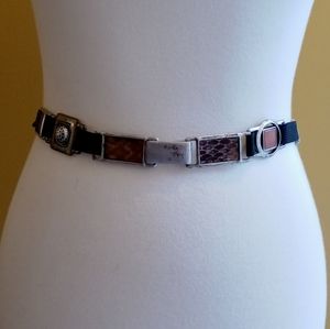 Sold Chicos metal link belt